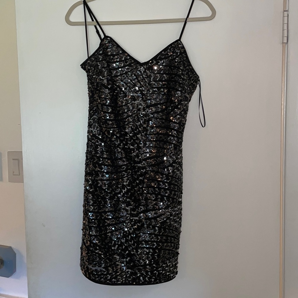 Vince Cumato XXS black/Silver sequined dress